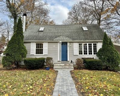 25 Warren Ave. Welcome to this beautifully renovated Cape-style home, perfectly situated on a quiet dead-end street that offers both peace and convenience. This charming 4-bedroom, 2-bathroom residence was completely thoughtful modern updated. The finished basement provides additional space - ideal for a guest room, home gym, or family room. On the first floor, you'll find a spacious dining roo...