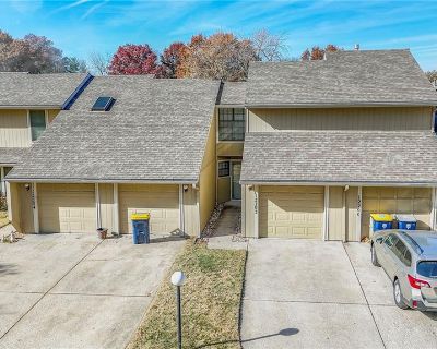 2 Bedroom 1BA 1256 ft Townhouse For Sale in Kansas City, MO