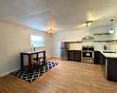 2 Bedroom 1BA 800 ft² House For Rent in Kansas City, MO 1734 E Missouri Ave