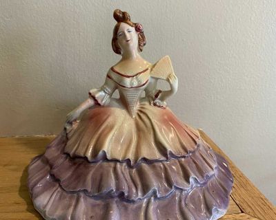 Very old figurine, only marking is the word BRITISH as seen in 2nd picture