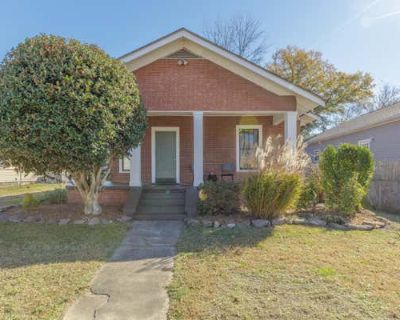 3 Bedroom 1BA 1231 ft Single Family Home For Sale in CHATTANOOGA, TN
