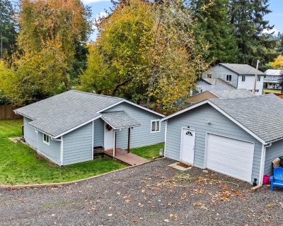 1 Bedroom 1BA 717 ft Single Family Home For Sale in Bremerton, WA