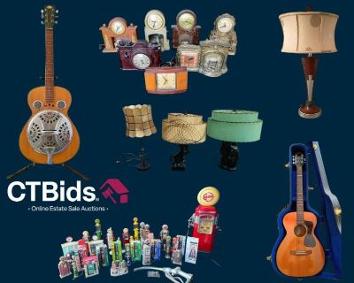 Carriage Hills Online Auction - Guitars, Model Gas Pumps & Trains, Hallmark & More