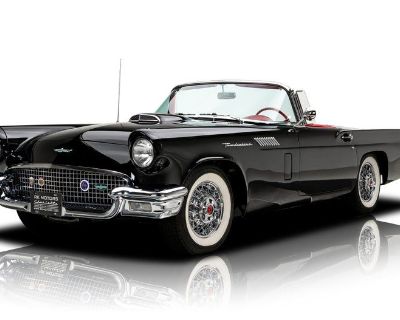 1957 Ford Thunderbird