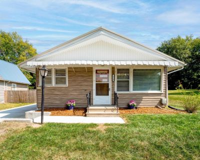 2 Bedroom 1BA 864 ft Single Family House For Sale in Washington, IA