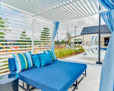 1 Bedroom 1BA 707 ft Property For Rent in Garland, TX