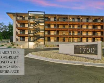 2 Bedroom 2BA 915 ft Condominium For Sale in MANHATTAN, KS