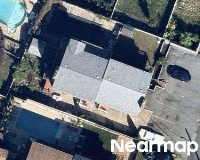 2 Bed 3 Bath Preforeclosure Property in Revere, MA 02151 - Burbank St # 2