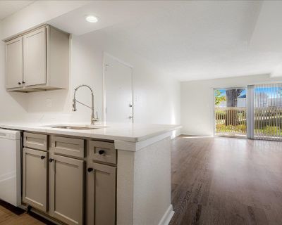 1 Bedroom 1BA 618 ft Condo For Sale in Memphis, TN