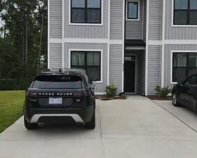 8353 Paramount Pt Lot 30. BRAND NEW NEVER OCCUPIED TOWN HOME IN A WONDERFUL LOCATION! New Construction Townhome (Mallory Creek Plantation, Winnabow, NC) Be the first to live in this brand-new Southport Plan townhome! Built in 2025, this 3-bedroom, 2.5-bath residence offers stylish finishes, energy efficiency, and access to Mallory Creek's sought-after amenities, all just minutes from Wilmington...