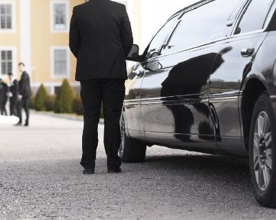 Affordable & Reliable Airport Limo service in Stamford