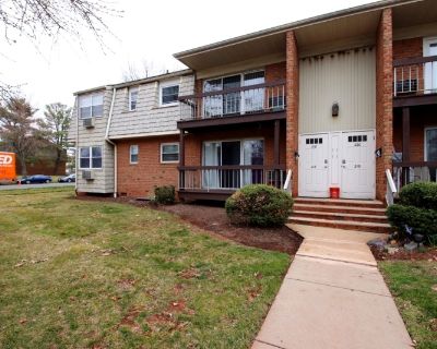 1 Bedroom 1BA House For Rent in Hillsborough Twp., NJ