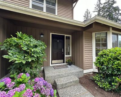 4 Bedroom 3BA 1800 ft Single Family Home For Rent in Sammamish, WA