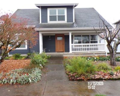 3 Bedroom 1.5BA 1356 ft Furnished Apartment For Rent in Corvallis, OR