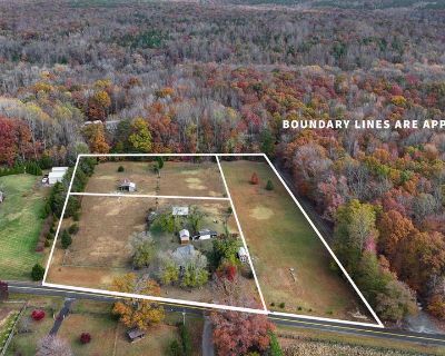 3 Bedroom 1BA 1106 ft Single Family House For Sale in Bumpass, VA