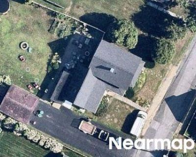 4 Bed 1.0 Bath Preforeclosure Property in Milford, NH 03055 - Laurel St