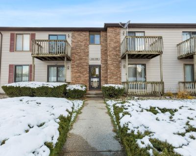 2 Bedroom 2BA 1050 ft Condo For Sale in Elkhart, IN
