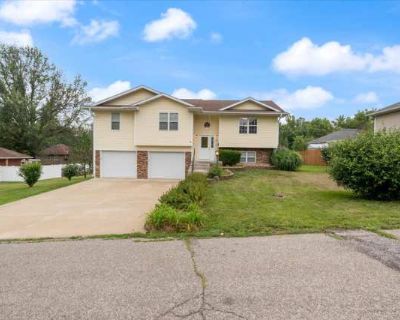 4 Bedroom 2.5BA 0 ft House For Rent in Eldon, MO