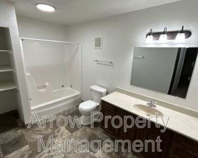 201 E Arbor-202E. image_url. Info provided by Tenant Turner Studio 1 Bedroom 2 Bedrooms 3 Bedrooms Never miss a deal! Get immediate alerts when prices drop or new units arrive. Turn on alerts 2 Bed, 1.0 Bath 2 Bed 1 Bath 1100 sqft Starting at $995 Available 1. Pets allowed. 1 Bedroom. 1 Bathroom. 900 ft