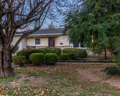 3 Bedroom 1BA 1924 ft Single Family House For Sale in West Plains, MO