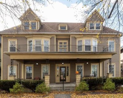 Furnished Room for Rent - Beautiful West Side 1 Bedroom Apartment