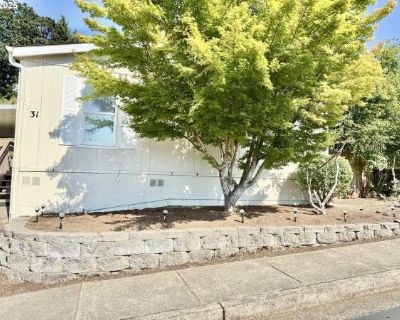 3 Bedroom 2BA 1344 ft Mobile Home For Rent in Salem, OR