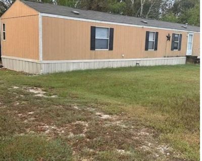 3 Bedroom 2BA 1216 ft Single Family House For Rent in Malakoff, TX