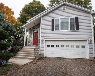 88 Hyde St. Morris Cove - Furnished Single-Family Home with Full In-Law Suite Beautifully furnished 2,400 sq. ft. single-family residence featuring 4 bedrooms and 3 full bathrooms. The main level offers an open floor plan with hardwood flooring, central air conditioning, and modern finishes throughout. This property includes two full kitchens, a comfortable patio area, and a complete in-law set...