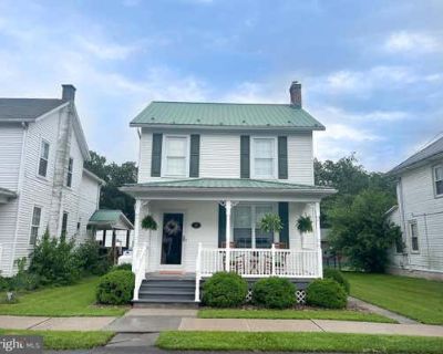3 Bedroom 1BA 1494 ft Single Family Home For Sale in REEDSVILLE, PA