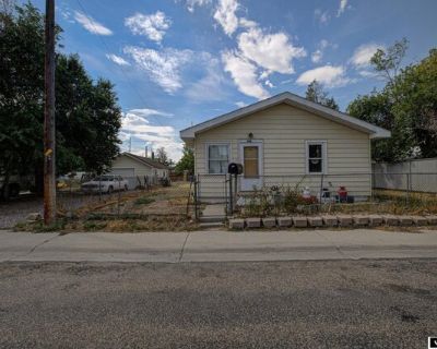 N Lincoln St, Casper, Home For Sale