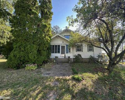 2 Bedroom 1BA 1012 ft Single Family Home For Sale in BATAVIA, IA