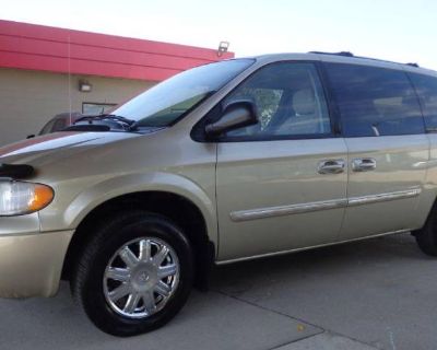 Used 2007 Chrysler Town &amp; Country Touring