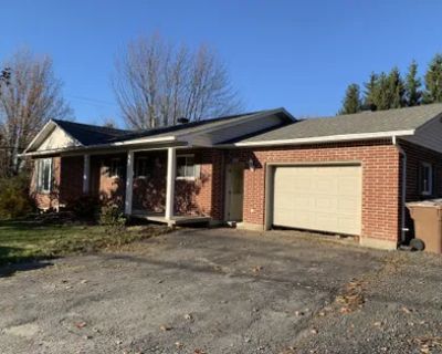 Rue de la Rivi re. Rental Period: Unlimited. Available from: ASAP. Grande maison louer Racine (pr s de l glise) Disponible d s maintenant! Spacieuse maison familiale de 5 chambres (4 chambres + espace bureau+ salle de lavage s par e) situ e au coin d une rue tranquille, deux pas de l cole primaire et de l glise de Racine. Parfaite pour une famille cherchant espace, confort, luminosit et tranqui...