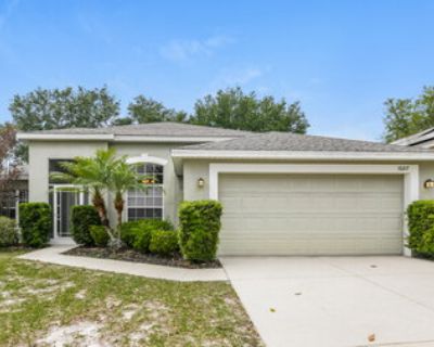 Garage * Ceiling Fan * Open Floor Plan * Vaulted Ceiling * Laundry Room * Ceiling Fan * Walk-In Shower * Tile Flooring * Granite Countertops * Garden Tub * Vinyl Plank Flooring * Dual-Vanity Sinks * 2-Car Garage * Screened Porch * Attached Garage * Pantry * Eat-in Kitchen * Granite Countertops * Stainless Steel Appliances * Central Air/Heat * Tile Flooring * Smart Home * Vinyl Plank Flooring *