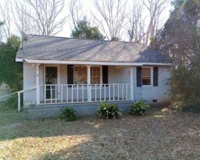 2 Bedroom 1BA 0 ft Pet-Friendly House For Rent in Spartanburg, SC