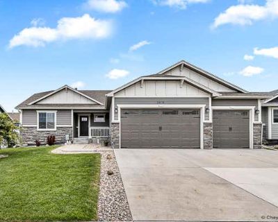 5 Bedroom 3BA 2898 ft Single Family Home For Sale in CHEYENNE, WY