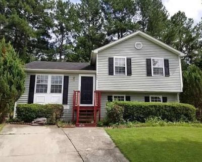 Available on: now. Unfurnished. Parking available * Internet included * Students welcome * 40+ years welcome Alcove Rooms will require background checks for this room Learn more. ROOMS FOR RENT TOURS BY APPOINTMENT ONLY. This home is currently occupied. Tours must be scheduled in advance by contacting an Alcove representative. This beautiful craftsman style home is located on a private cul-de-s...