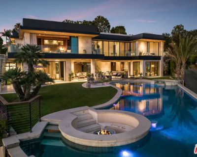 7 Bedroom 11BA 19000 ft Single Family Home For Sale in Beverly Hills, CA
