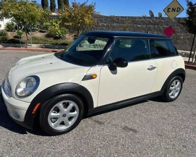2009 MINI Hardtop Cooper Hatchback 2D