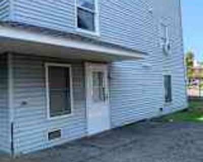 2 Bedroom 1BA 1000 ft² House For Rent in Naugatuck, CT 27 Barnum Ct