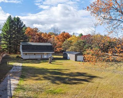 4 Bedroom 2BA 2000 ft Single Family House For Sale in Alger, MI