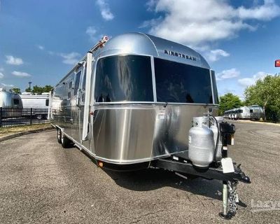 2024 Airstream 30RB For Sale by Dealer in Knoxville, Tennessee