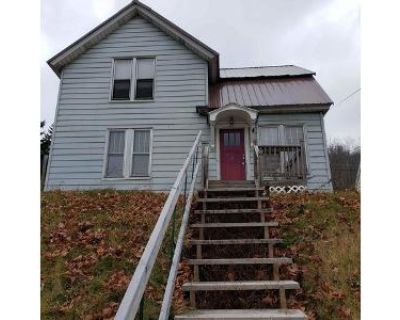 4 Bed 2 Bath Foreclosure Property in Bradford, PA 16701 - Jackson Ave