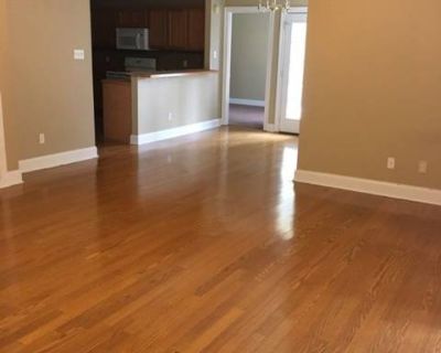 3 br 2 ba Penny Lane. image_url. In unit laundry Dishwasher Air conditioning Ice maker Microwave Internet access Unit Amenities air conditioning dishwasher ice maker in unit laundry microwave range refrigerator Property Amenities on-site laundry internet access. 2 Bedroom. 2 Bathroom. 1198 ft