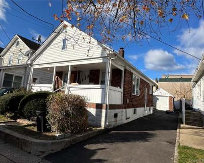 2 Bedroom 1BA 600 ft Single Family Home For Sale in PORT WASHINGTON, NY