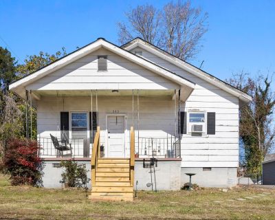 2 Bedroom 1BA 1000 ft Single Family House For Sale in Converse, SC