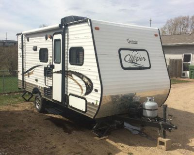 2015 Coachman Clipper