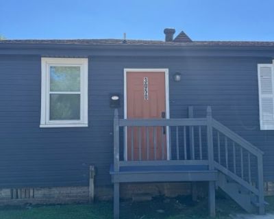 2 Bedroom 1BA 750 ft Apartment For Rent in New Orleans, LA