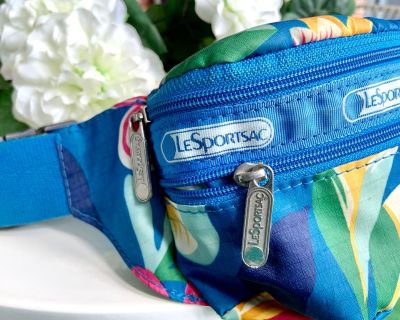 LeSportsac Hawaiian Blue Floral Double Zip Belt Bag (NEW)