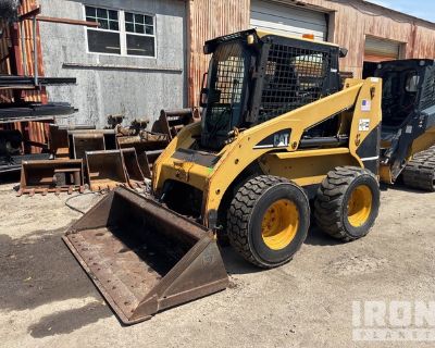 2004 Cat 236B Skid Steer Loader